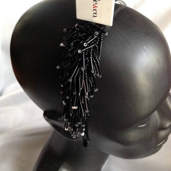 Style&Company Black and Silver Seed Bead Headband - Picture 3 of 8